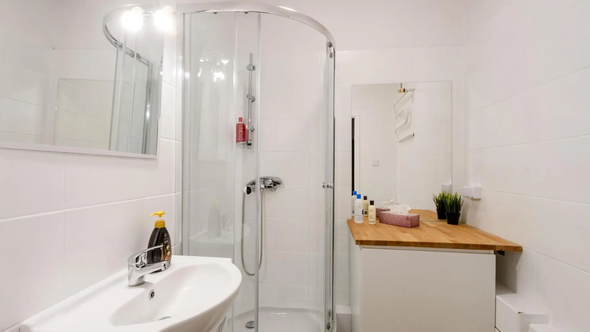 404 Rooms Ursynow Varšava