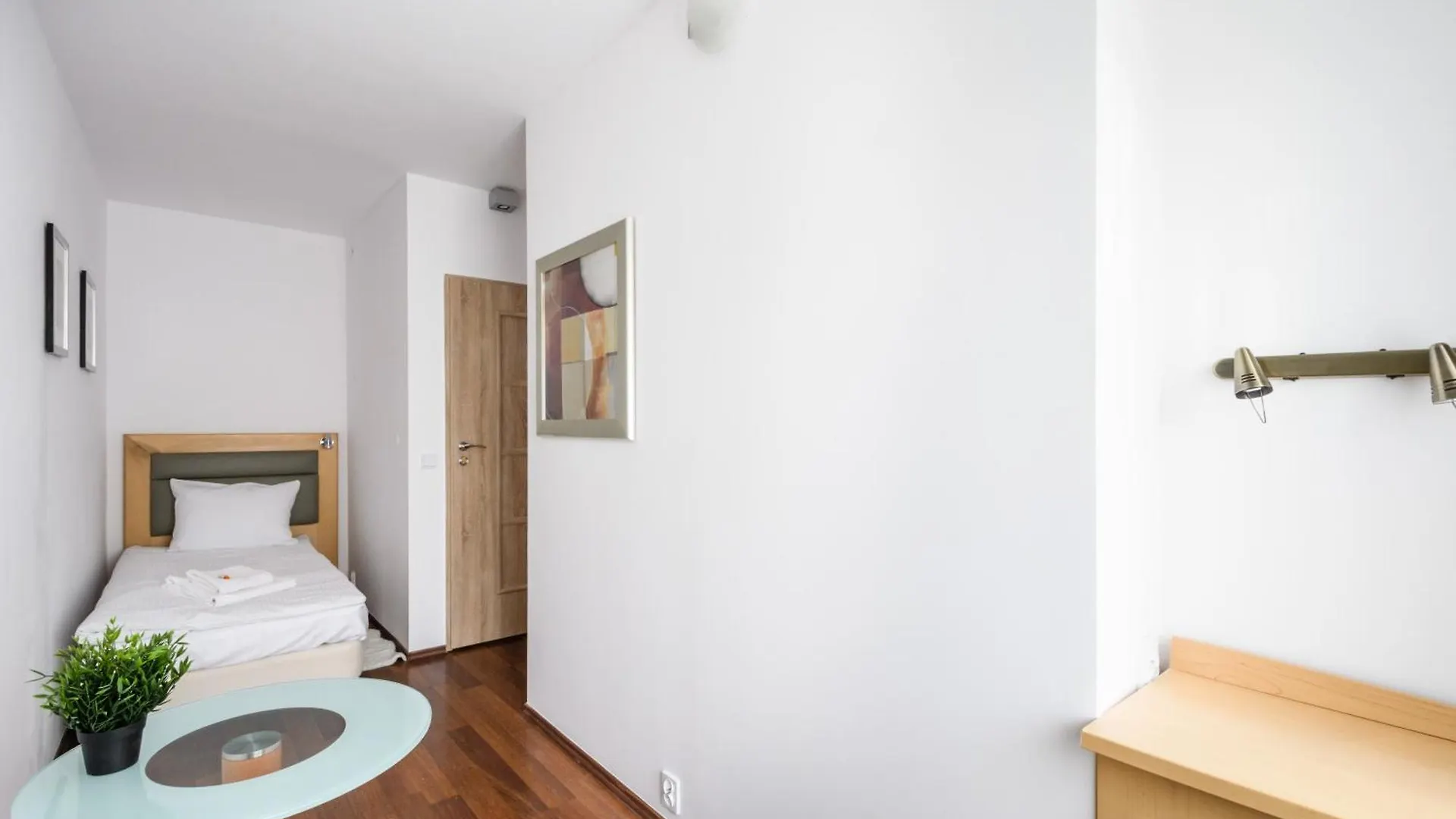 404 Rooms Ursynow Varšava